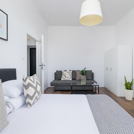 2-Bedroom Apartment - Dluga 65 Kraków Exteriör bild