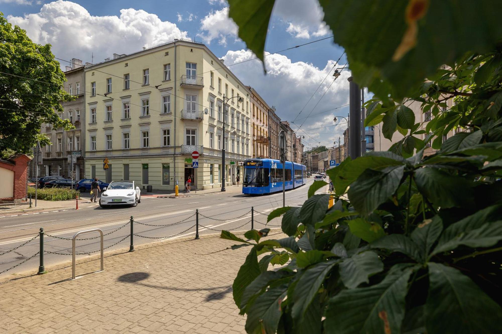 2-Bedroom Apartment - Dluga 65 Kraków Exteriör bild